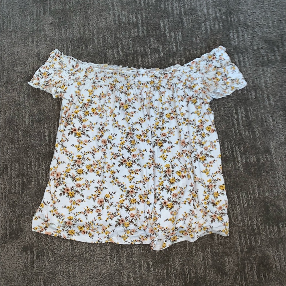 American Eagle Outfitters | Off The Shoulder Top